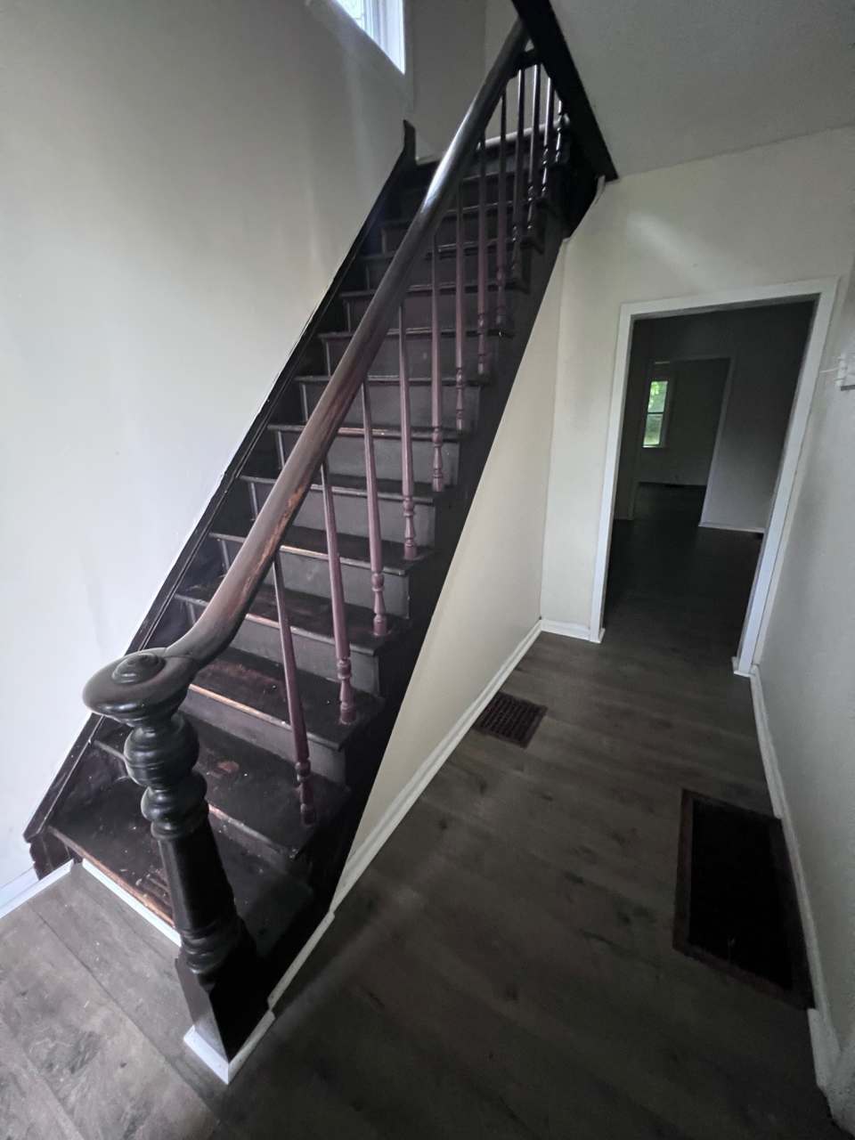 148 West Schuyler Street