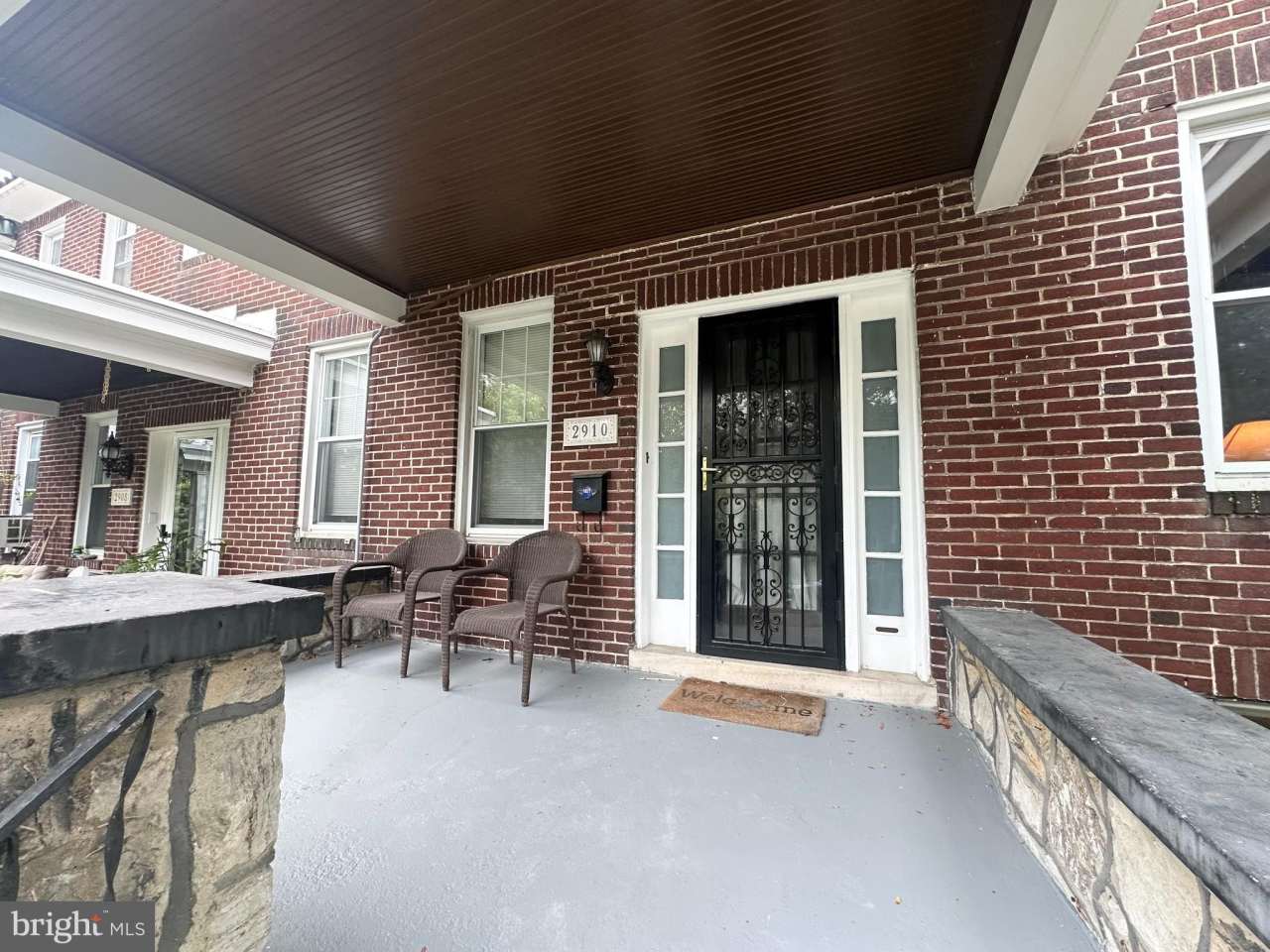 2910 CRESMONT Avenue