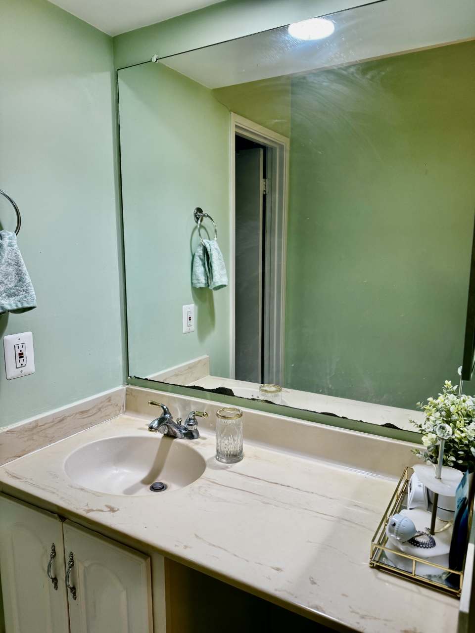 9416 Fern Hollow Way