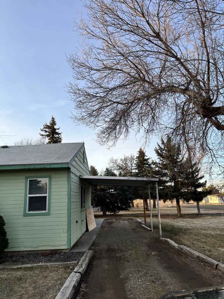 910 East 9th South - 1