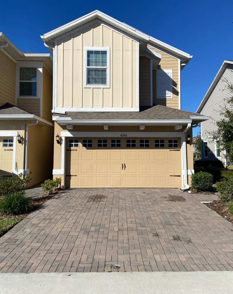 Corner Unit 3BD/2.5BA Townhome in Goldenrod Reserve in Orlando FL!