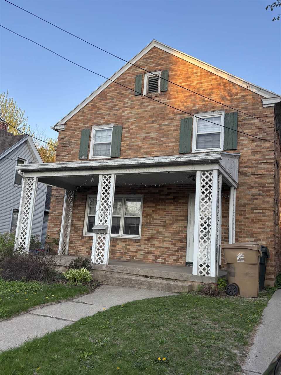 1959 E Washington Avenue