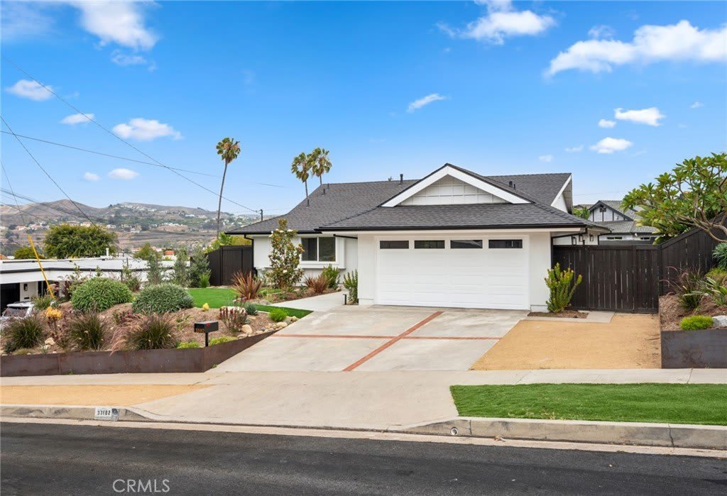 33182 Blue Fin Drive