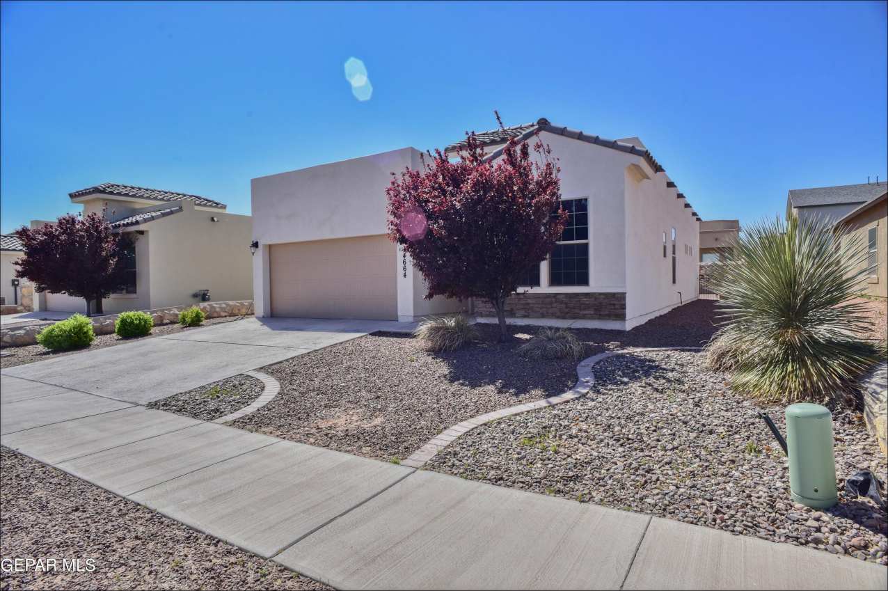 14664 Sunny Land Avenue