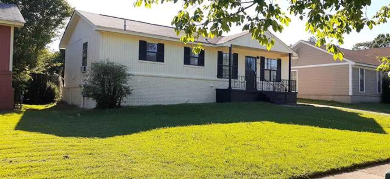 Adorable 3 bedroom 1.5 bath home