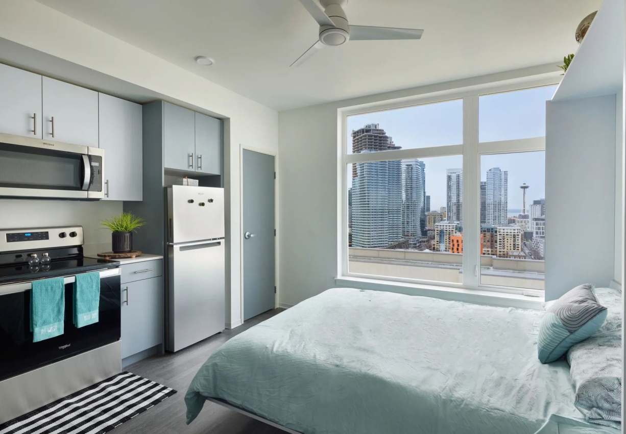 123 Bellevue Avenue East