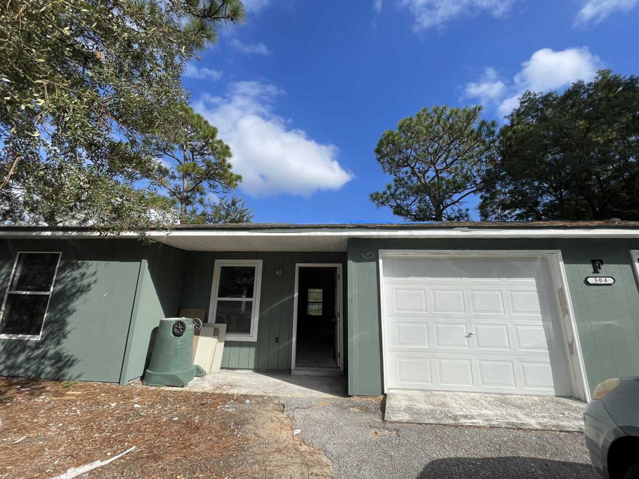 504 W. Fairfield Drive, Unit F2