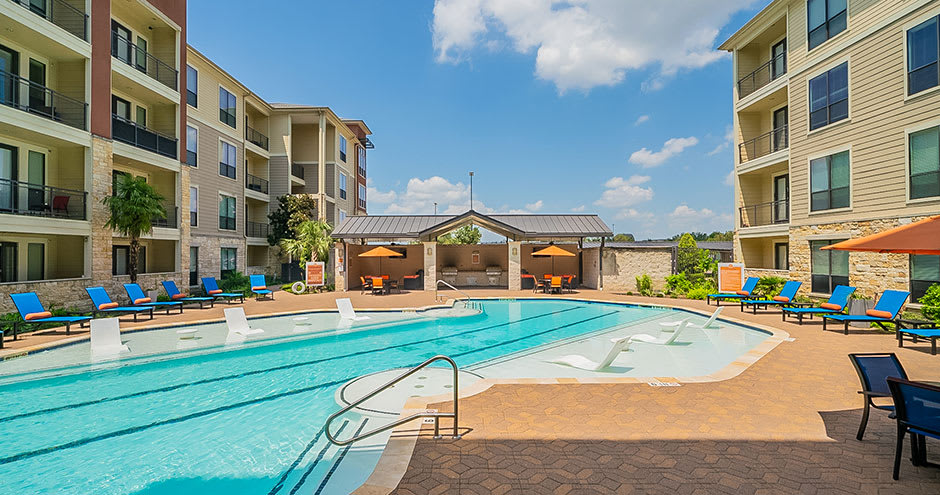 Residences at Pearland Town Center
