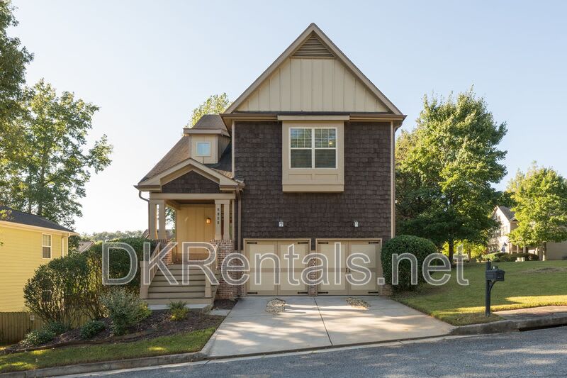 2707 Silver Hill Terrace SE