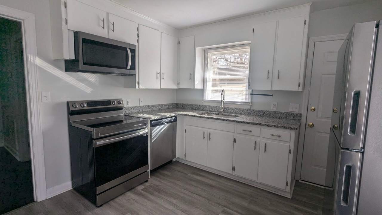 Charming 2-Bedroom Home in the Heart of Greensboro