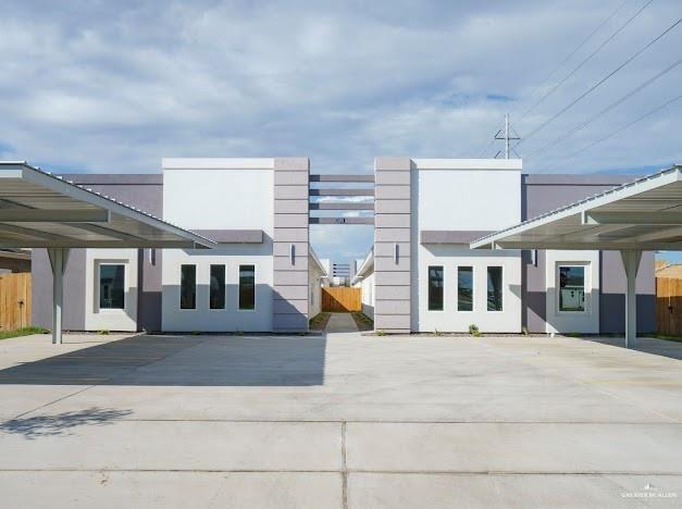 5200 North Dahlia Street - 2