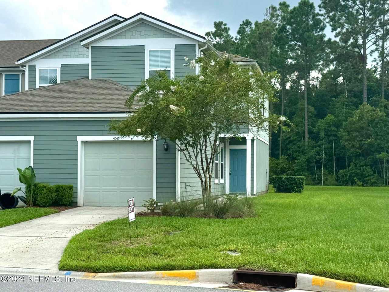 458 SERVIA Drive