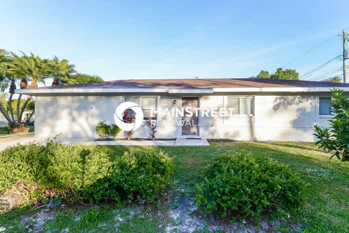 1706 17th Avenue Drive East