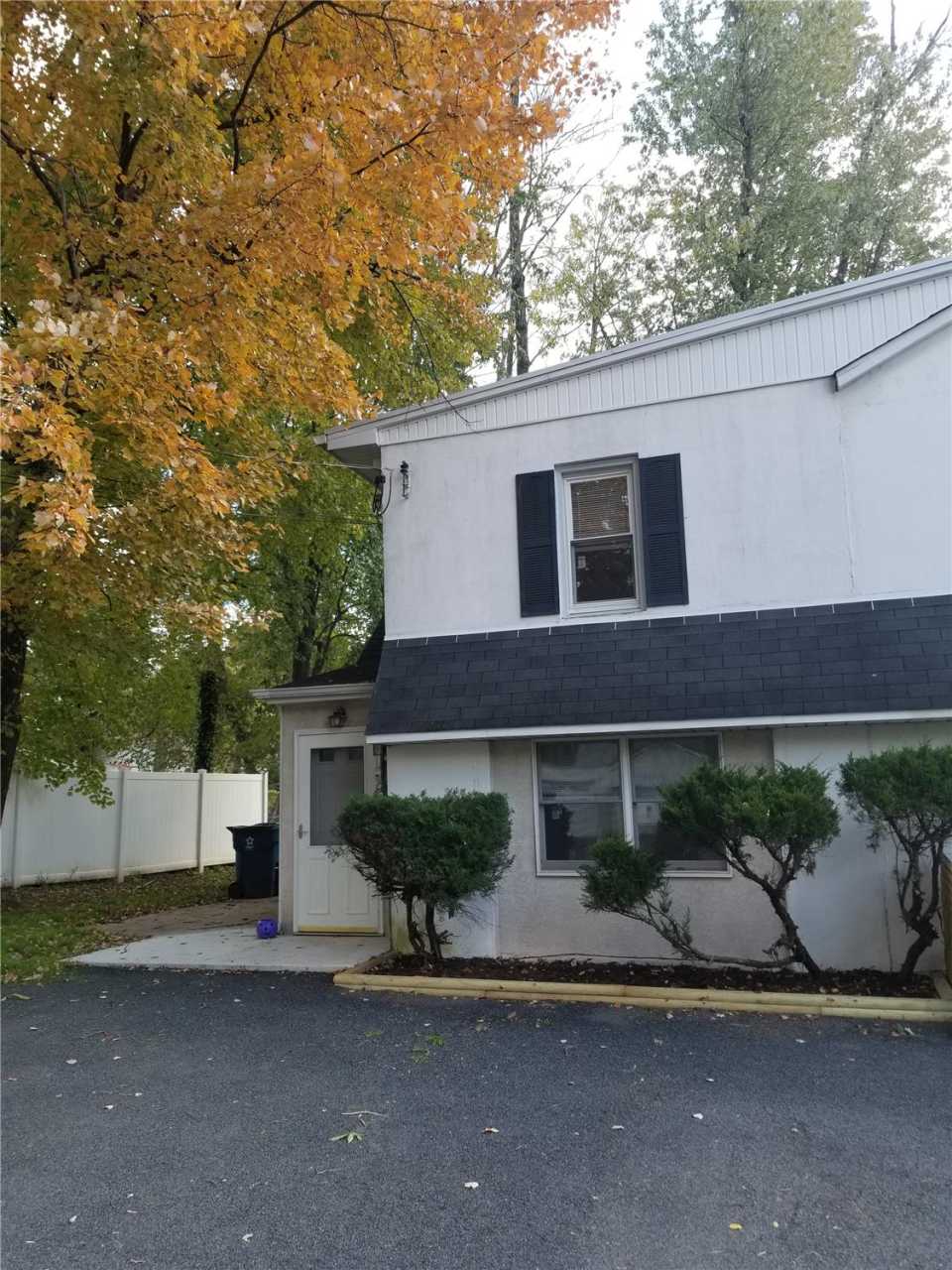323 A Birch Ave