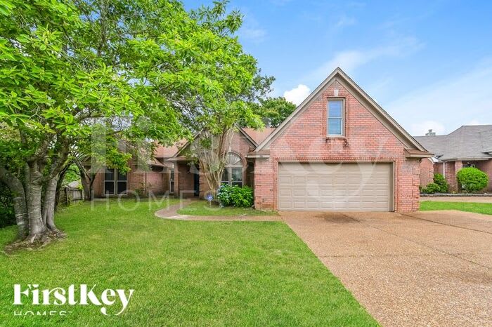 844 Tropicana Drive East