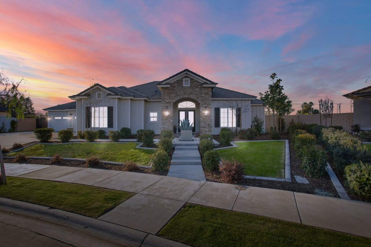 Coming Soon: 5-Bedroom Pool  Spa Home in Masterpiece Estates