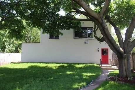 119 E Sunnyside Avenue