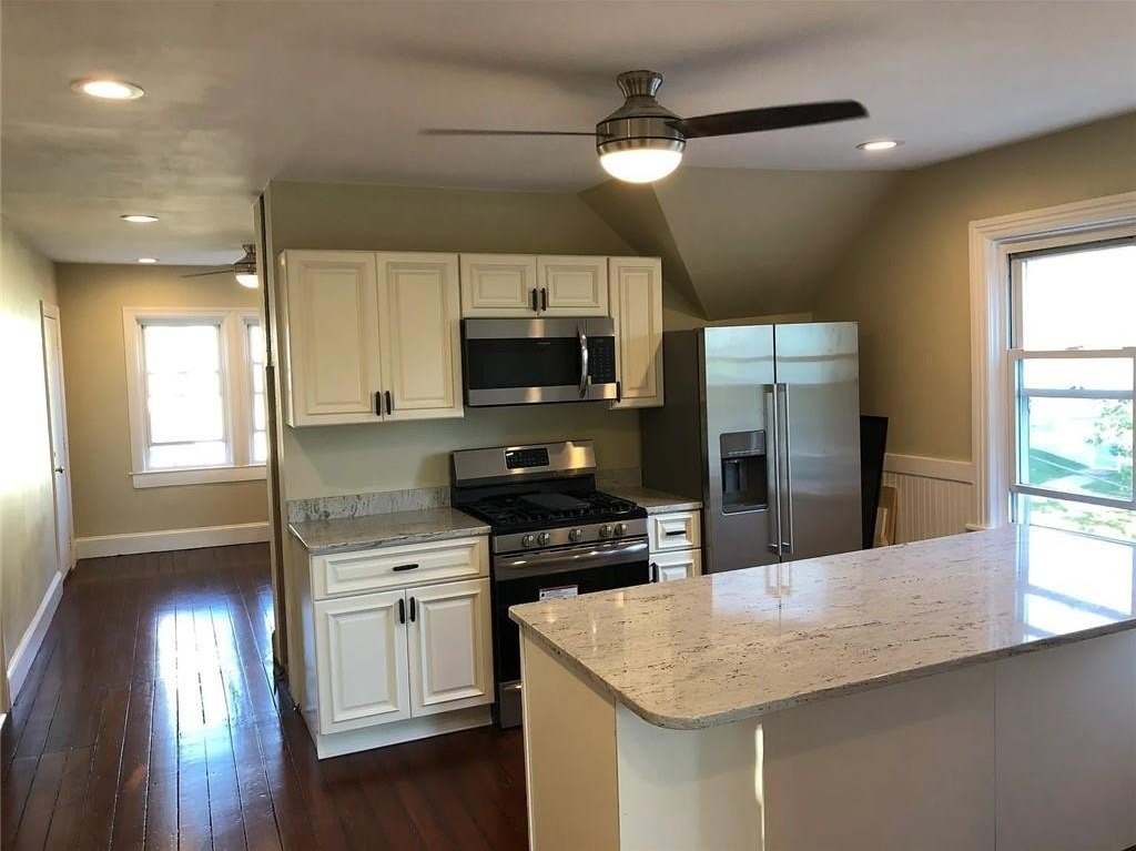 16 Tecumseh Street unit: 3