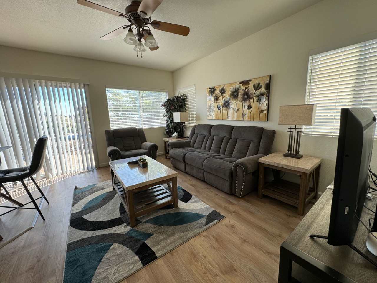 Saturno Heights 1670