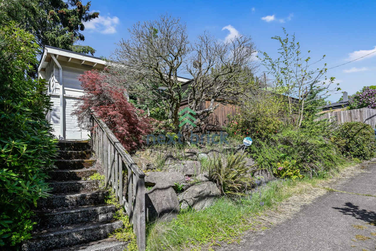 Updated 3 Bed, 1 Bath Rambler on Corner Lot – Prime Walkable Location