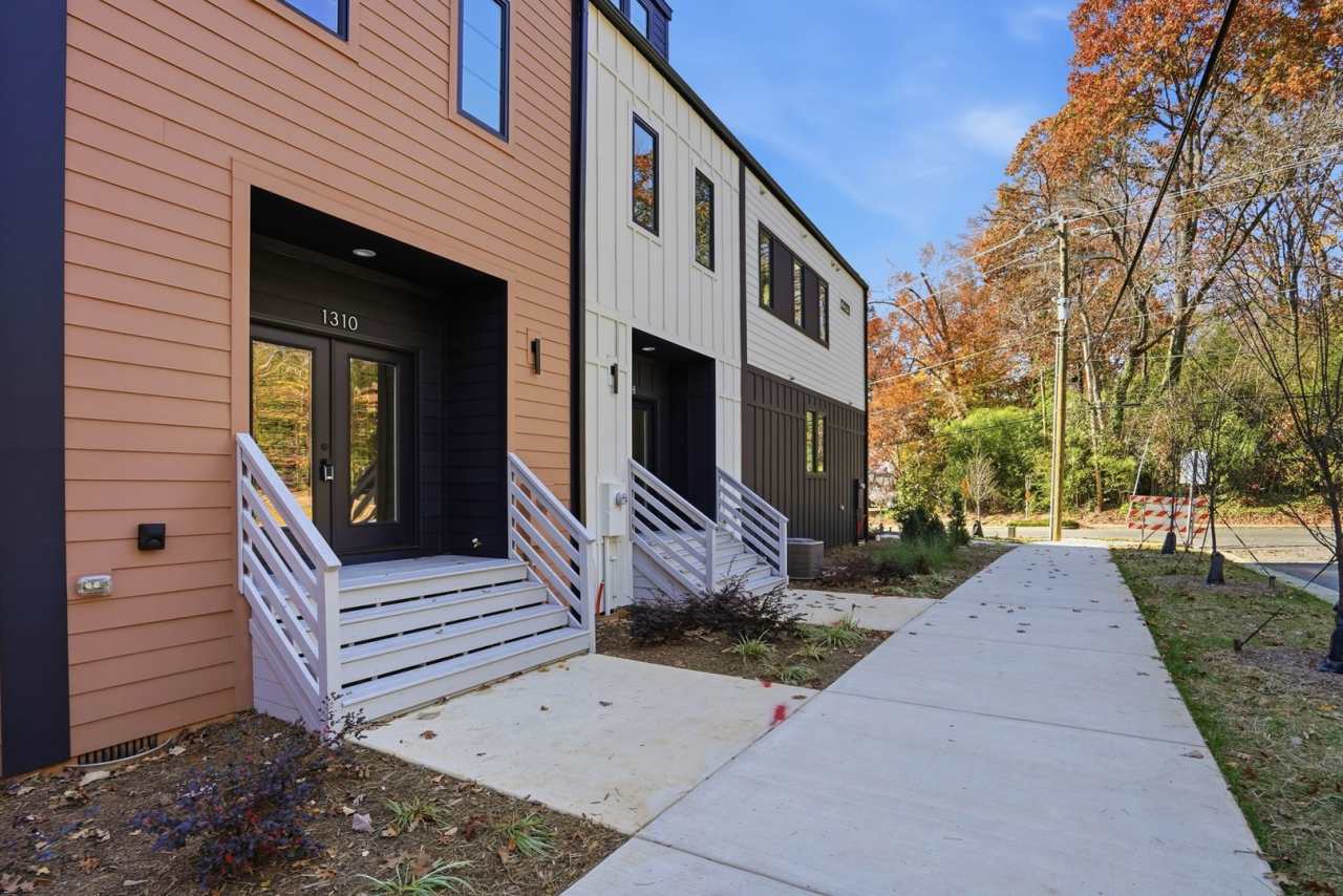 Modern Living in the Heart of Plaza Midwood!