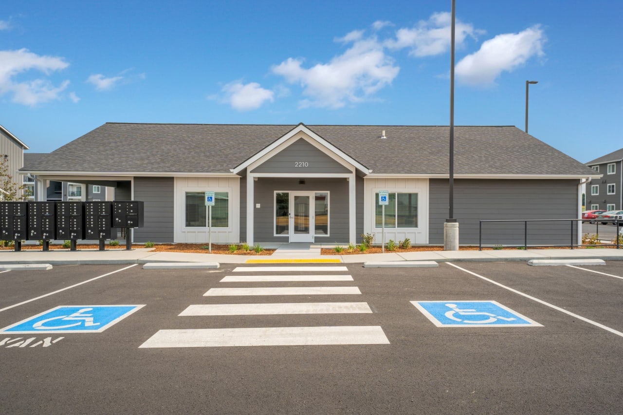 Mill Creek Apartments