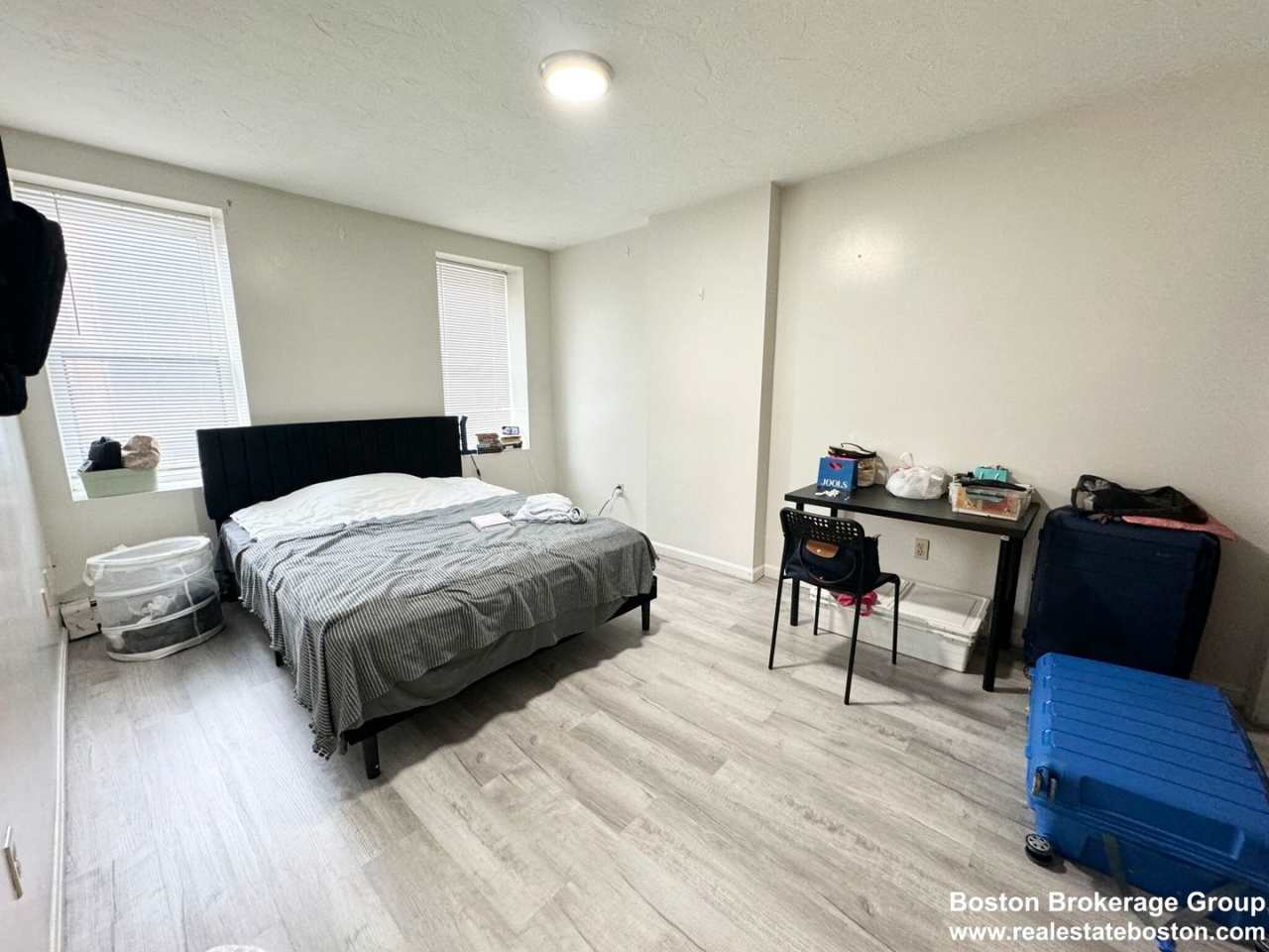 73 Hammond St #2B Boston MA 02120