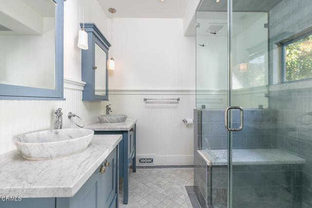 5240 Ellenwood Place