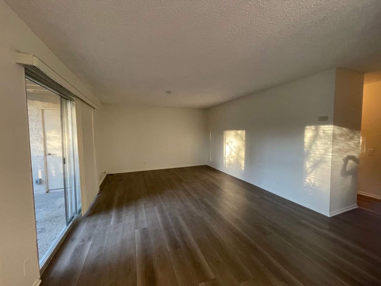 *Spacious 1 Bedroom in La Jolla!*
