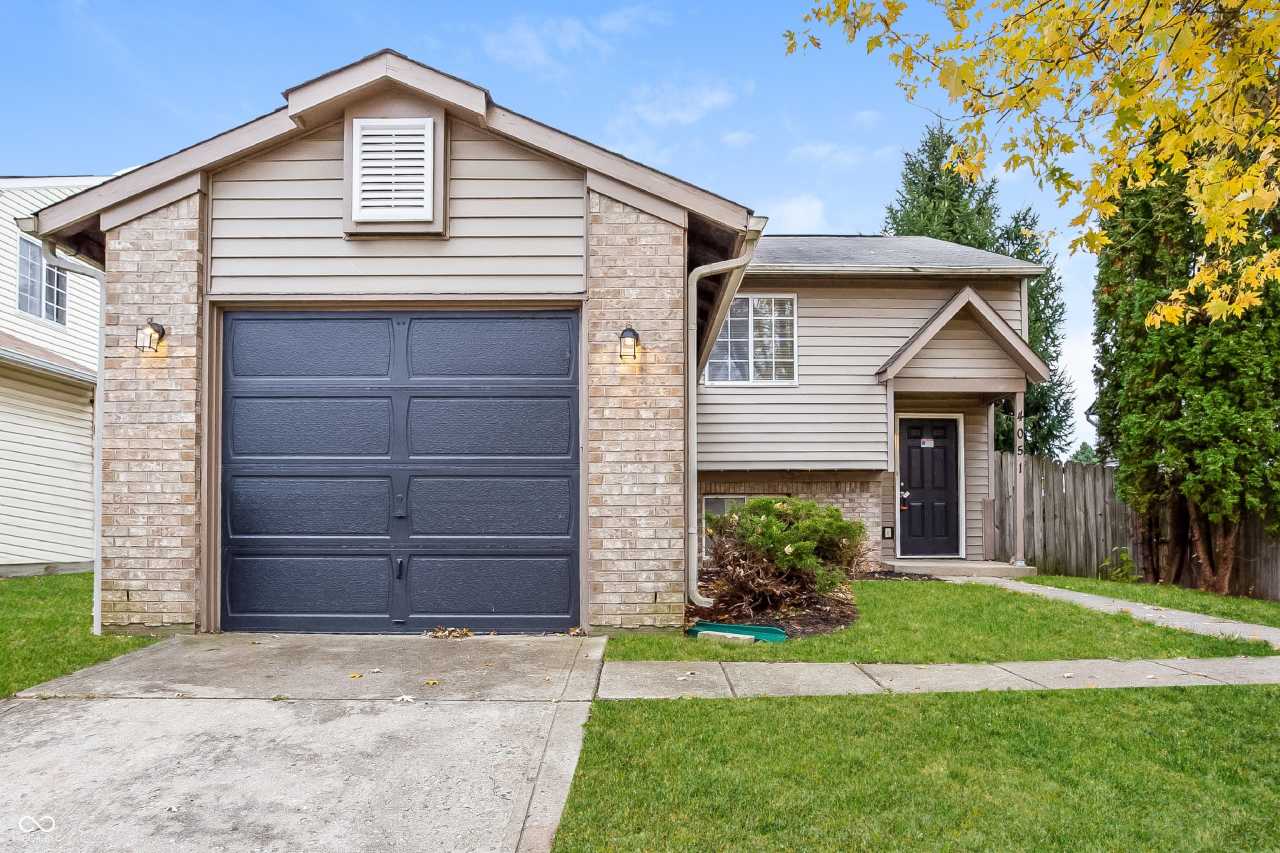 4051 Luxembourg Circle W