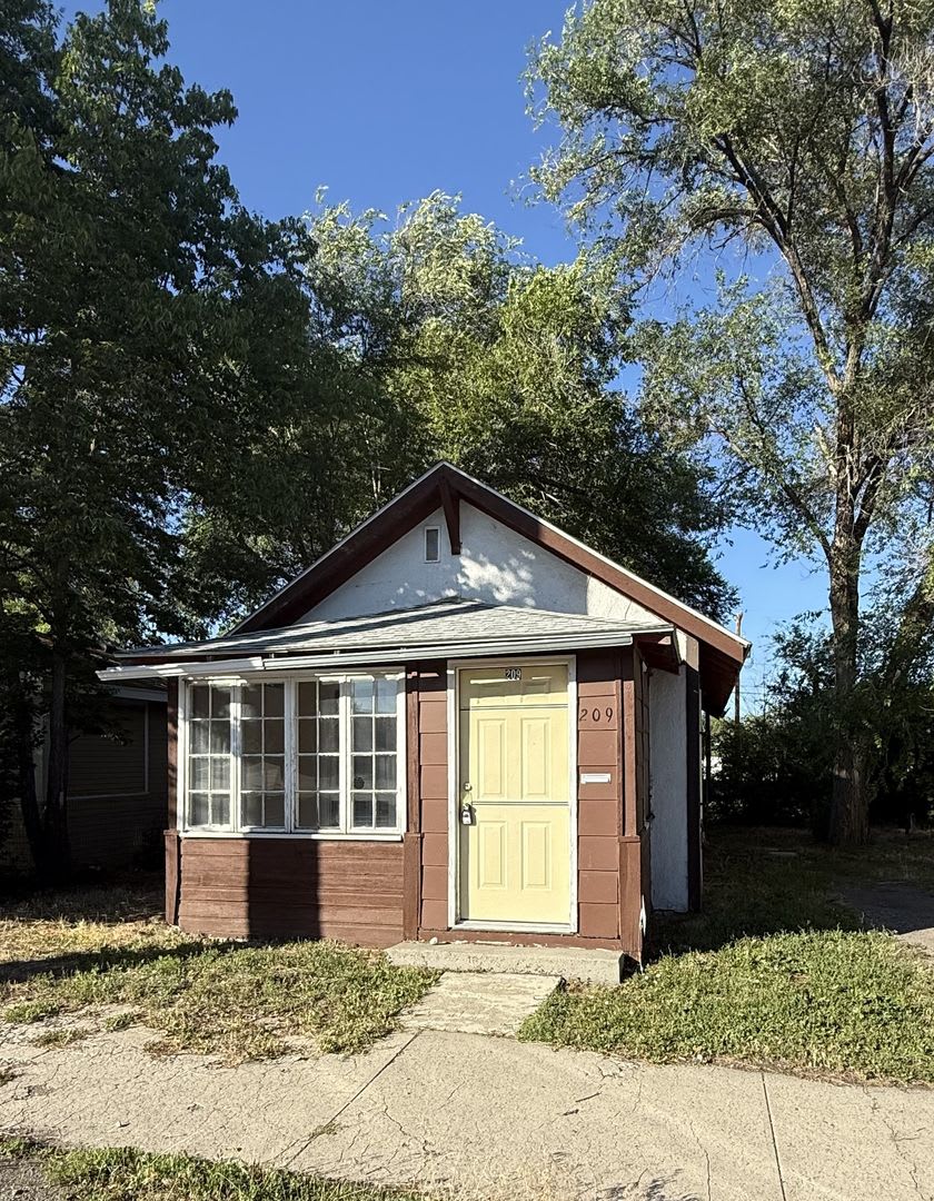 1 Bonus Room House close to Downtown