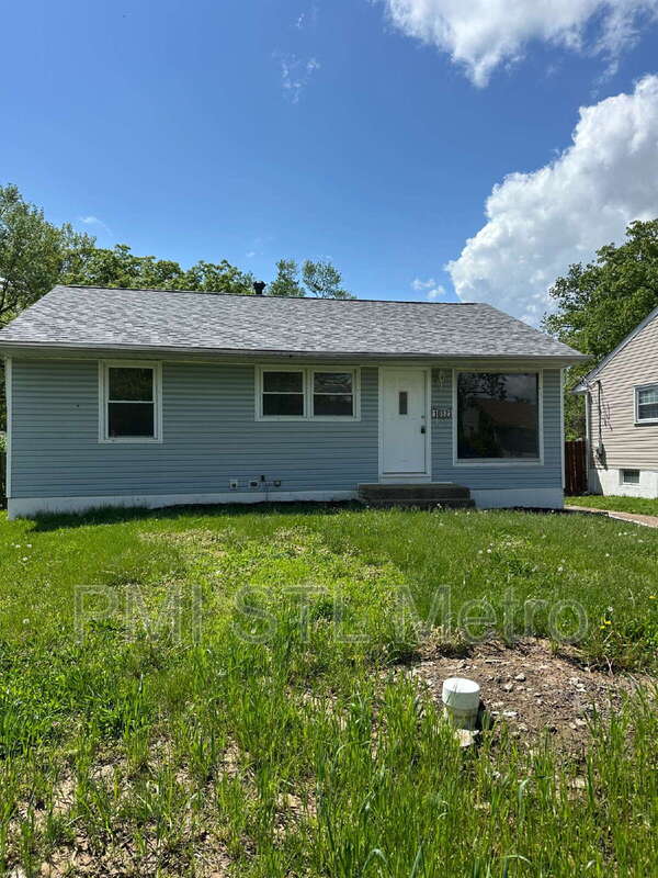 10523 Prestwick Drive