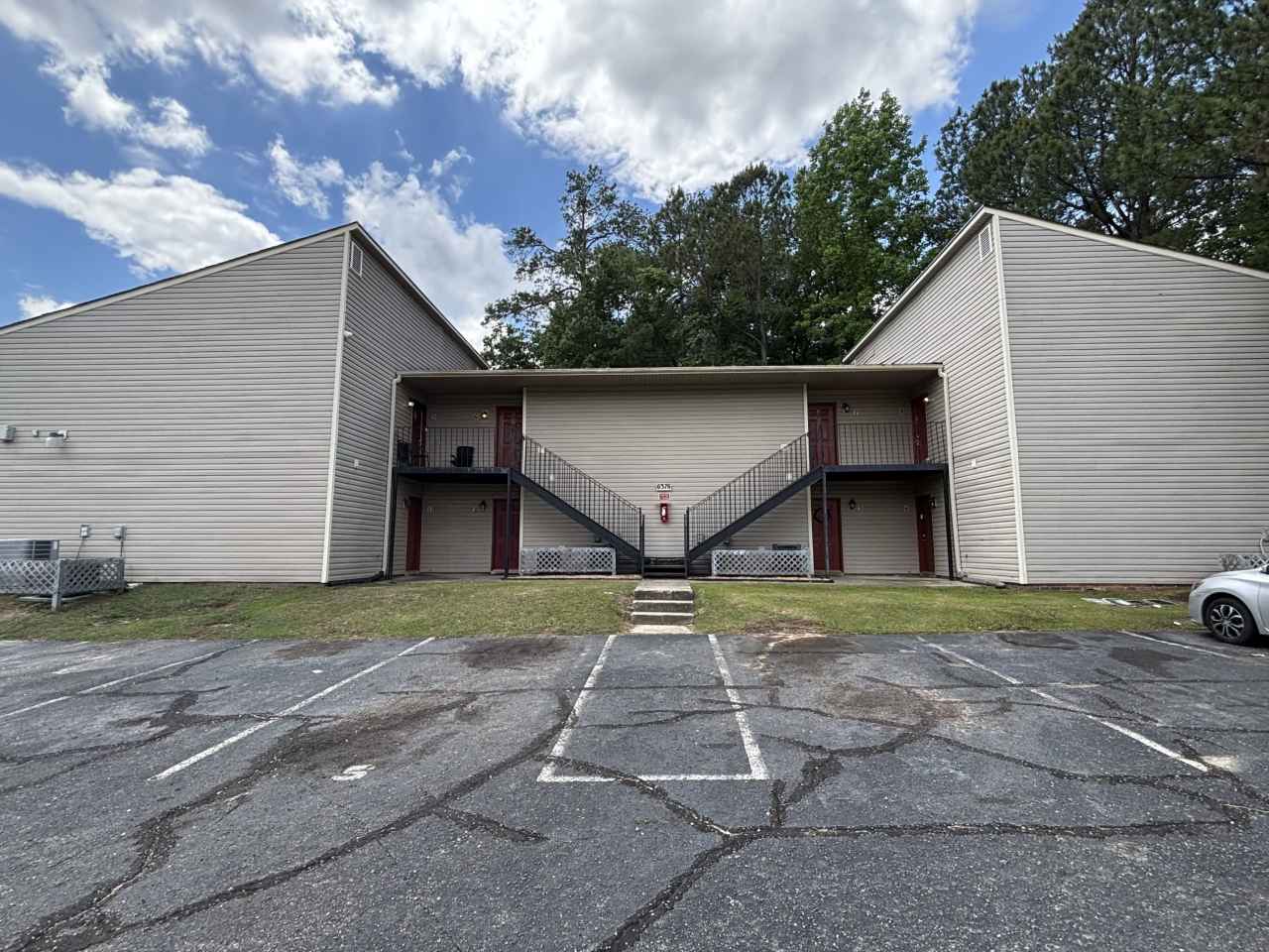 6376 Applecross Avenue UNIT 6