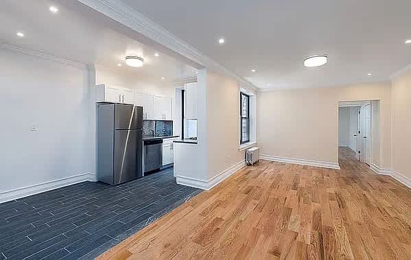 708 W 192nd St Apt 3T