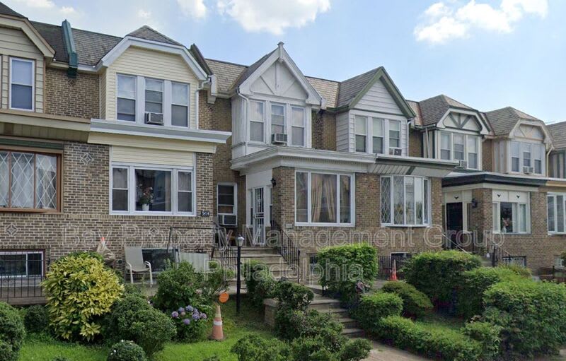 5414 W Montgomery Ave