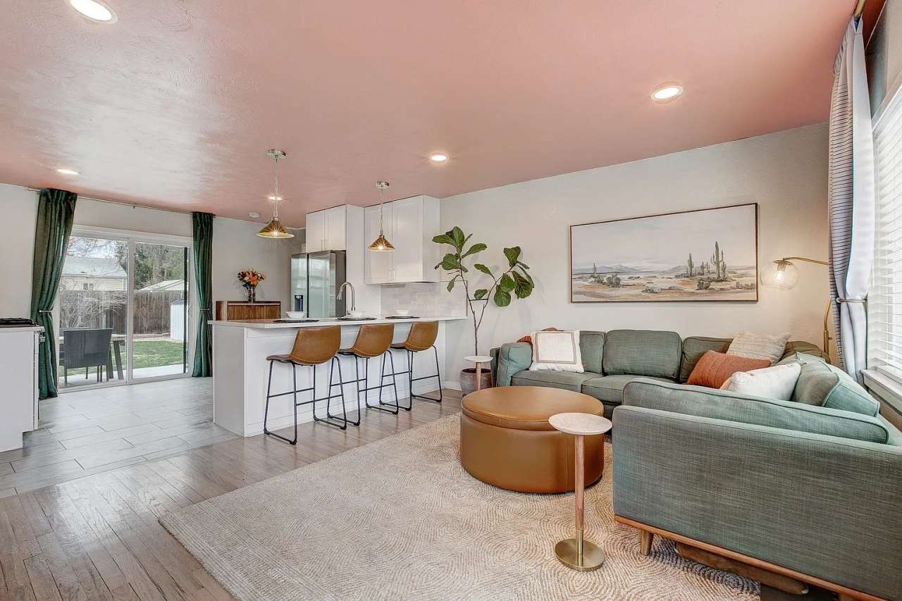 3483 South Glencoe Street