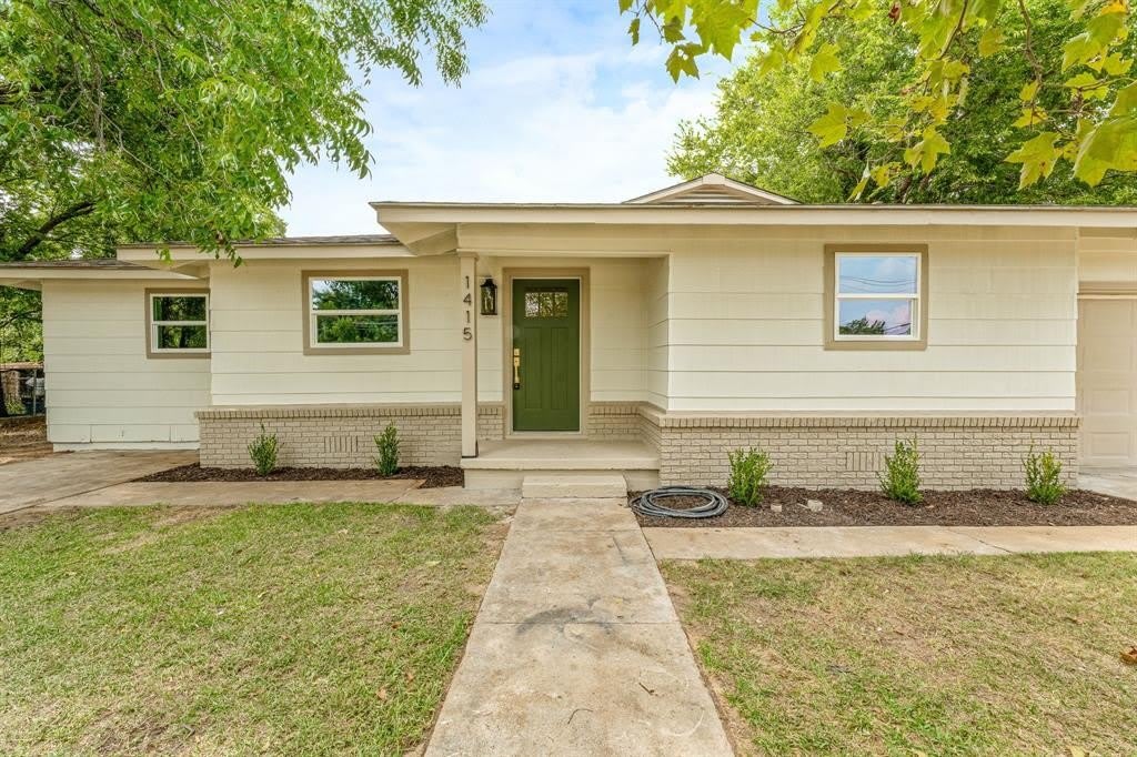 1415 W Lingleville Road