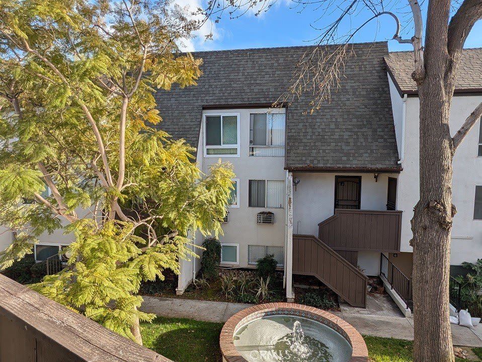 1311 Caminito Gabaldon