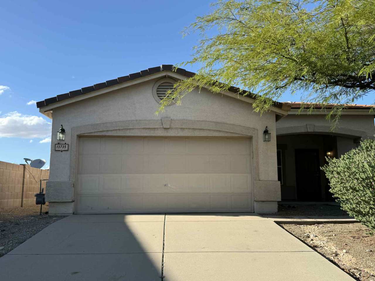 13735 East Shadow Pines Lane