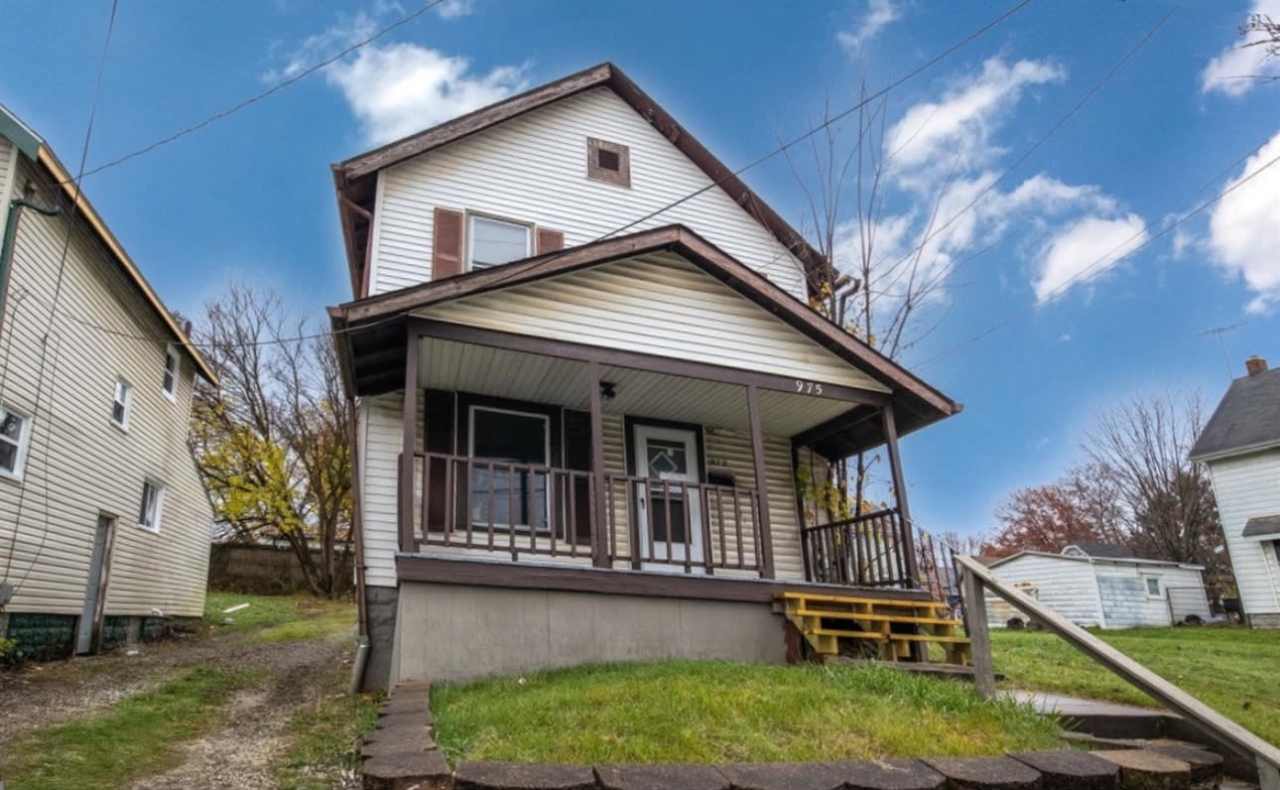 975 West Wilbeth Road