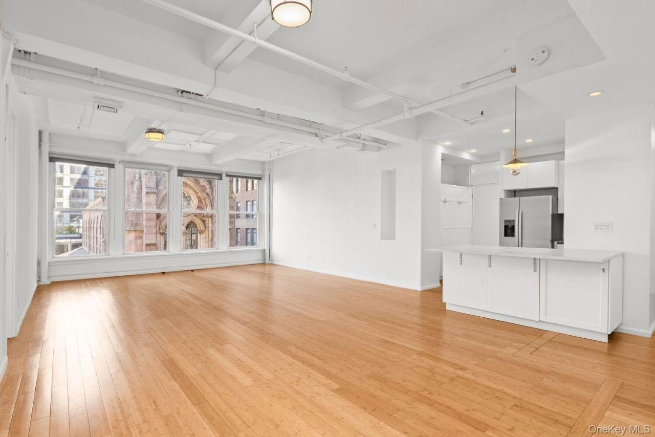 208 W 30TH Street unit: 501