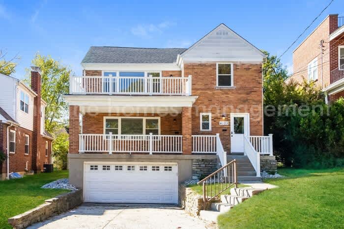 4105 Paxton Woods Drive