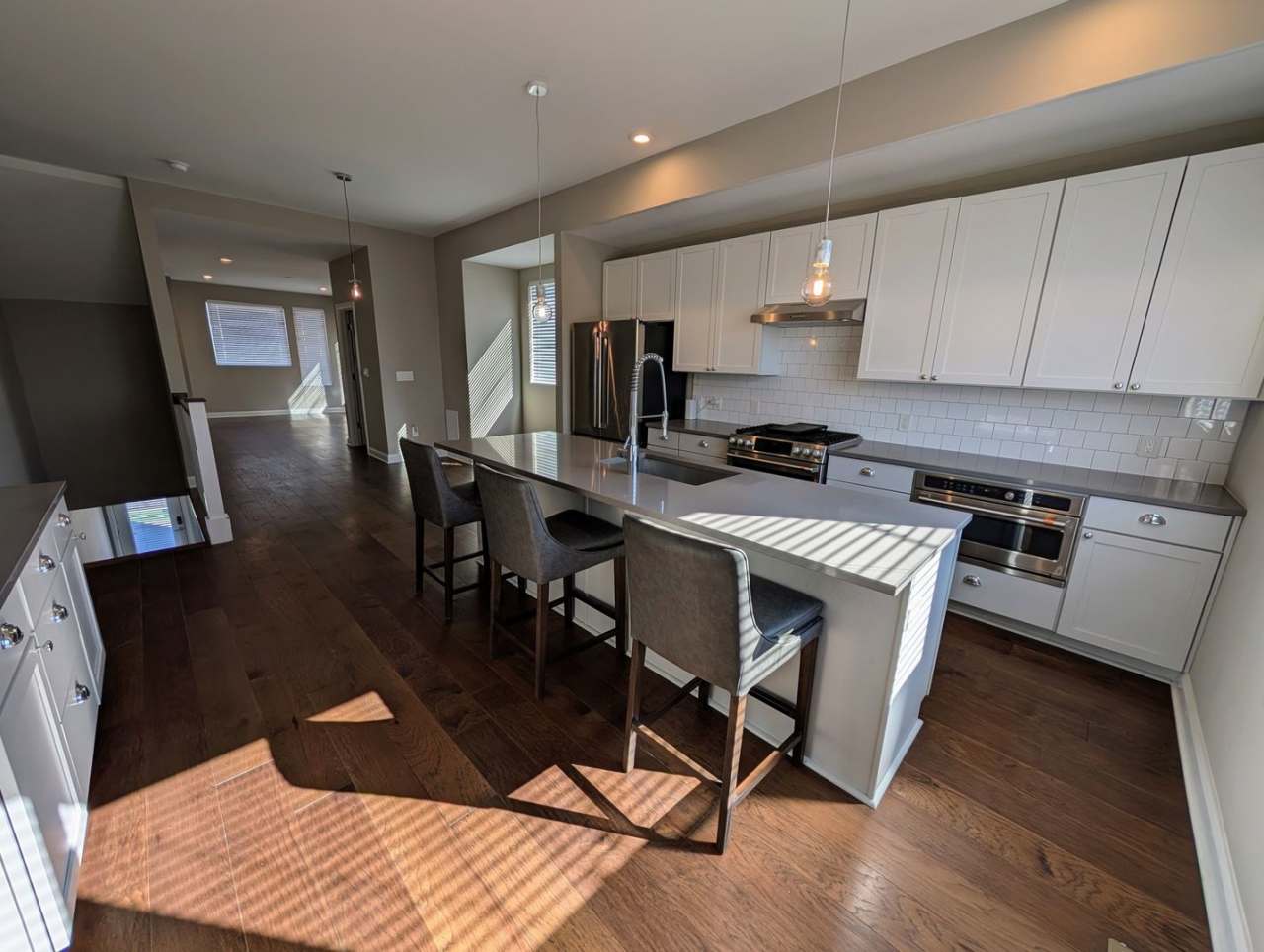 Luxury Living at Four X Five Condos