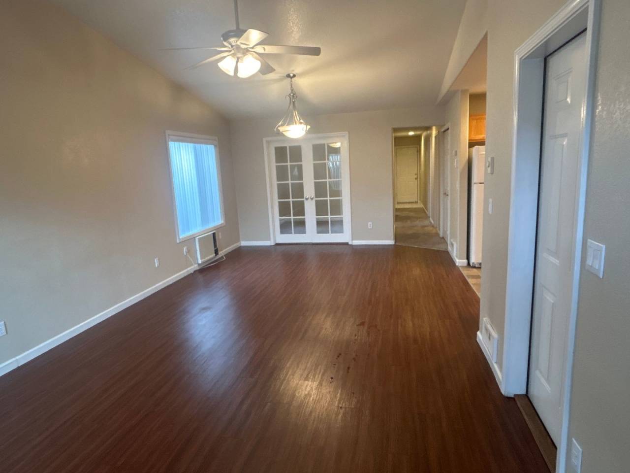 3 Bedroom 2 Bath Duplex at the end of a Cul-De-Sac