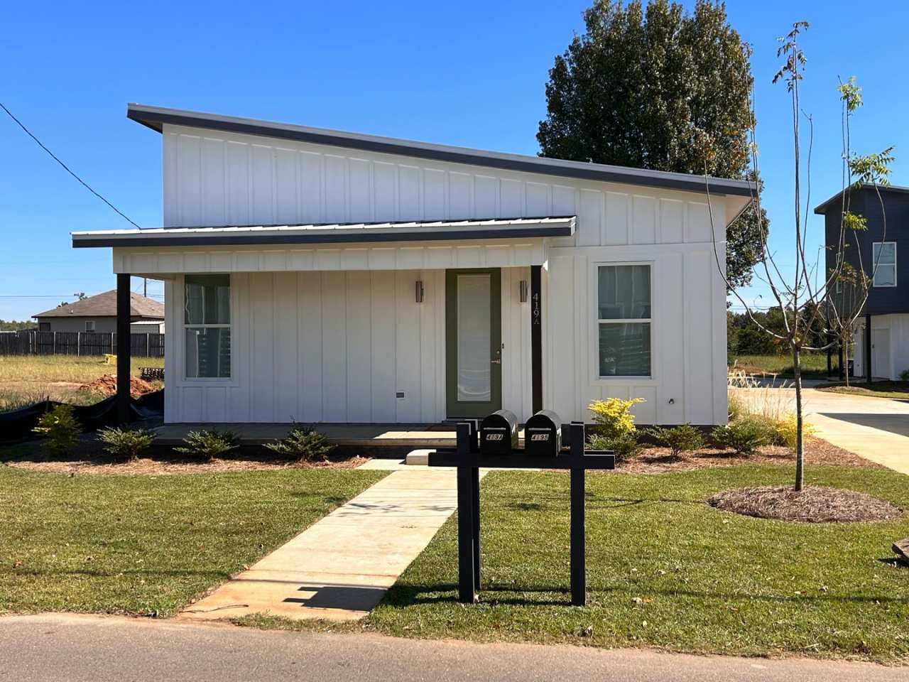 Cottages on 30th Avenue E