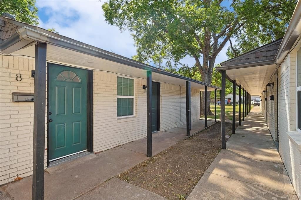 614 W Heard Street