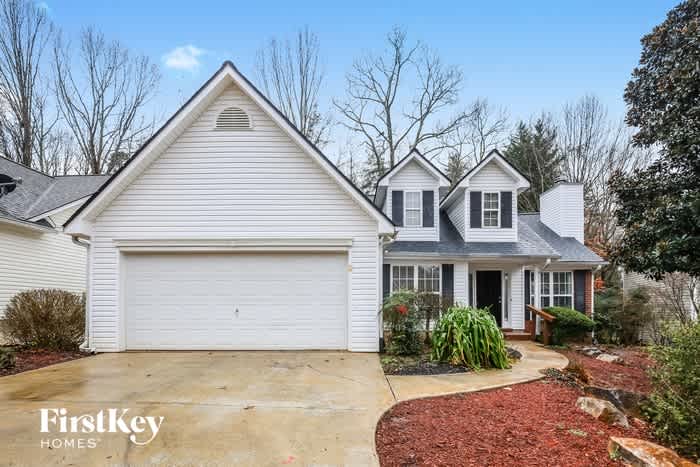 900 Charleston Court