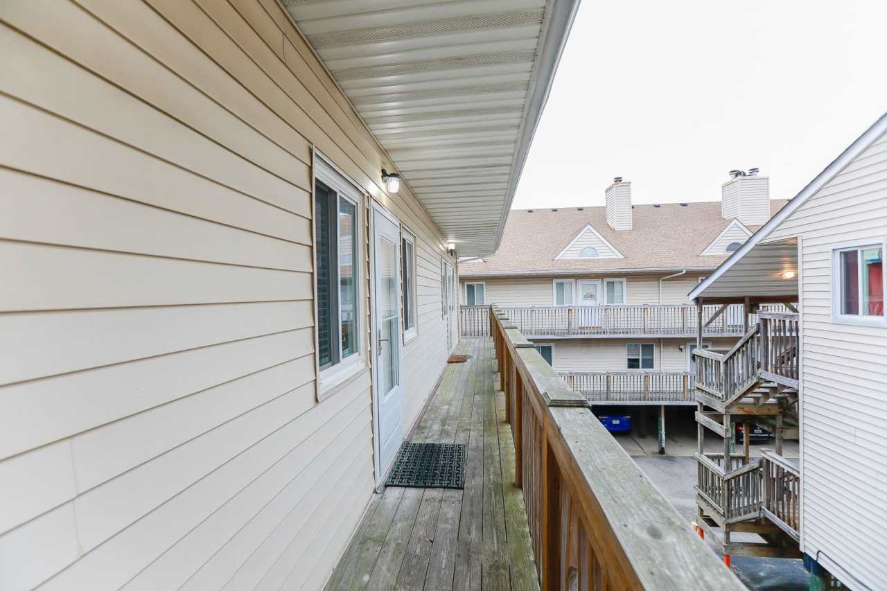 Stunning Waterfront Condo with Deep Water Access!