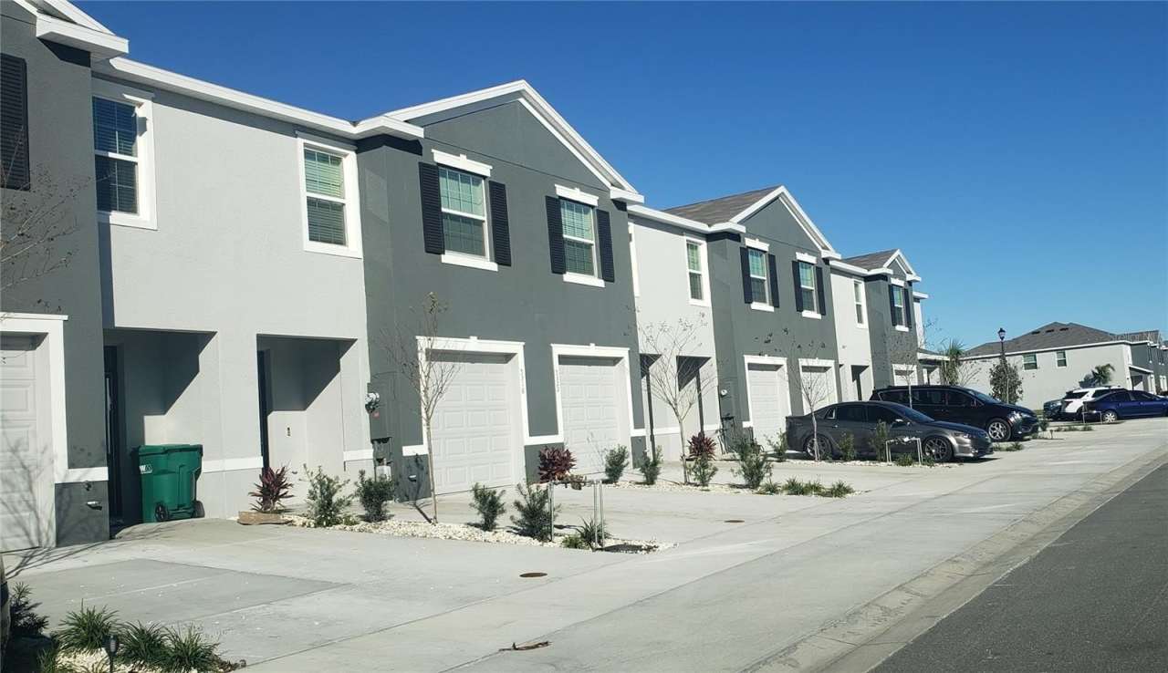5263 DRAGONFLY DRIVE