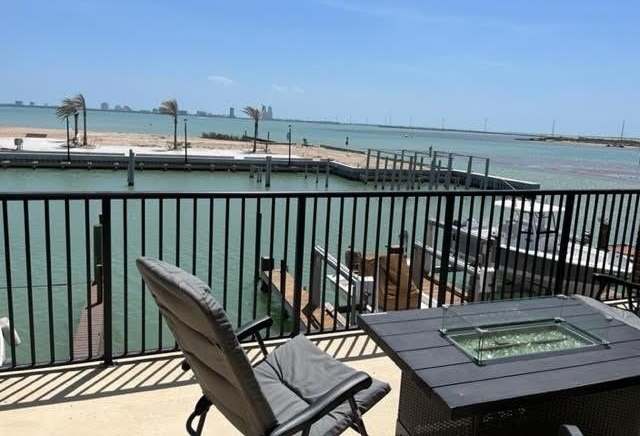 185 Isabella Point Dr.